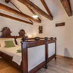 Nostalgia Pool & Wellness * Gračišče