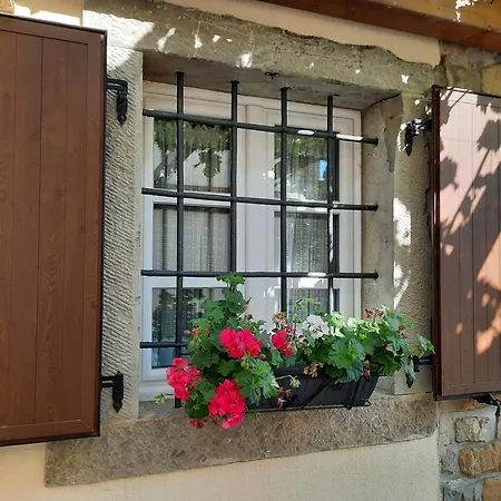 בית נופש Private Nostalgia With Private Pool - Istria - Koper Hinterland Gračišče