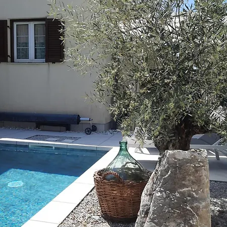 Nyaraló Villa Nostalgia Pool & Wellness Gračišče