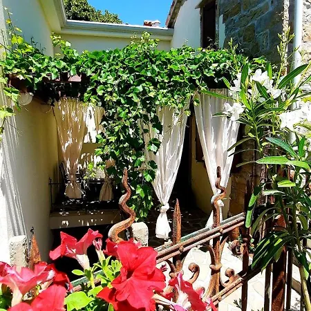 Nostalgia - With Private Heated Pool, Jacuzzi And Sauna Willa *