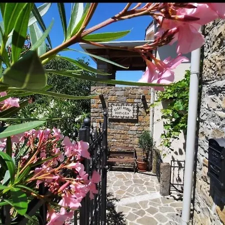Nostalgia - With Private Heated Pool, Jacuzzi And Sauna Koper