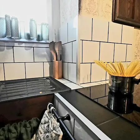 Villa Nostalgia - With Private Heated Pool, Jacuzzi And Sauna *